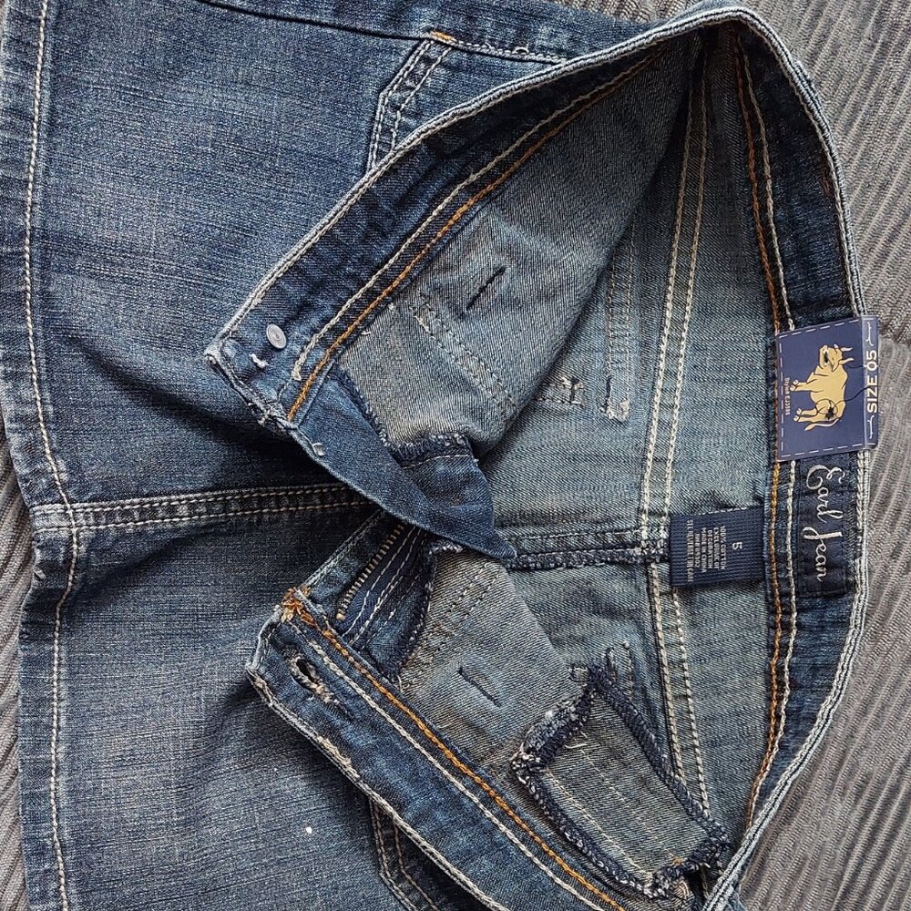 Earl Jean blue size 5 denim skirt